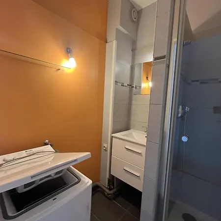 Rez De Chaussee Avec Terrasse, Proche Plage, Parking - Fr-1-749-93 아파트